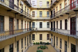 Luxury apartment rentals on Raday street